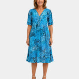 Adèle | Dress with V-neckline