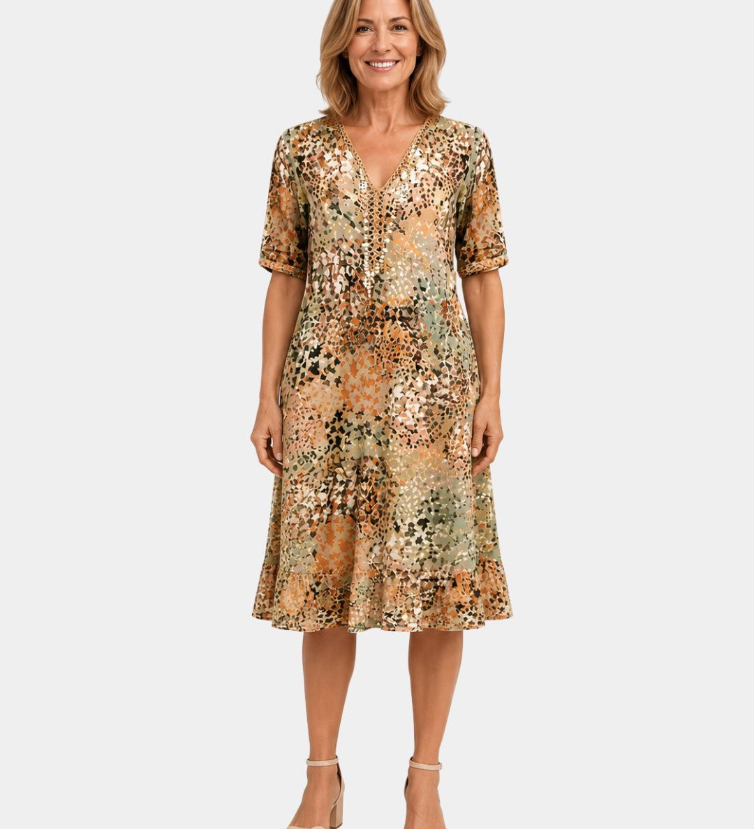 Adèle | Dress with V-neckline