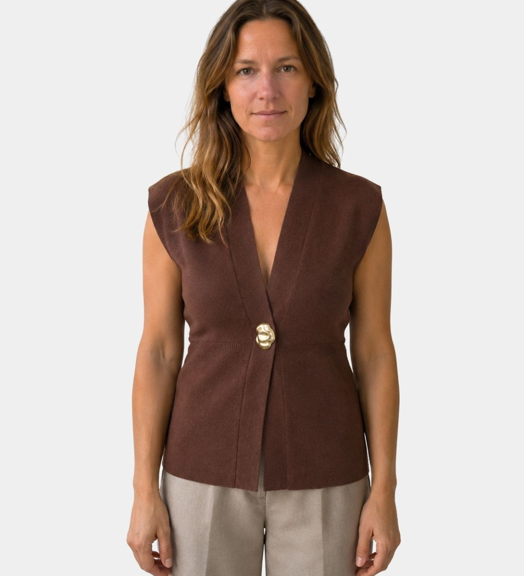 Félicie | Knit Vest with Button Detail and V-Neck