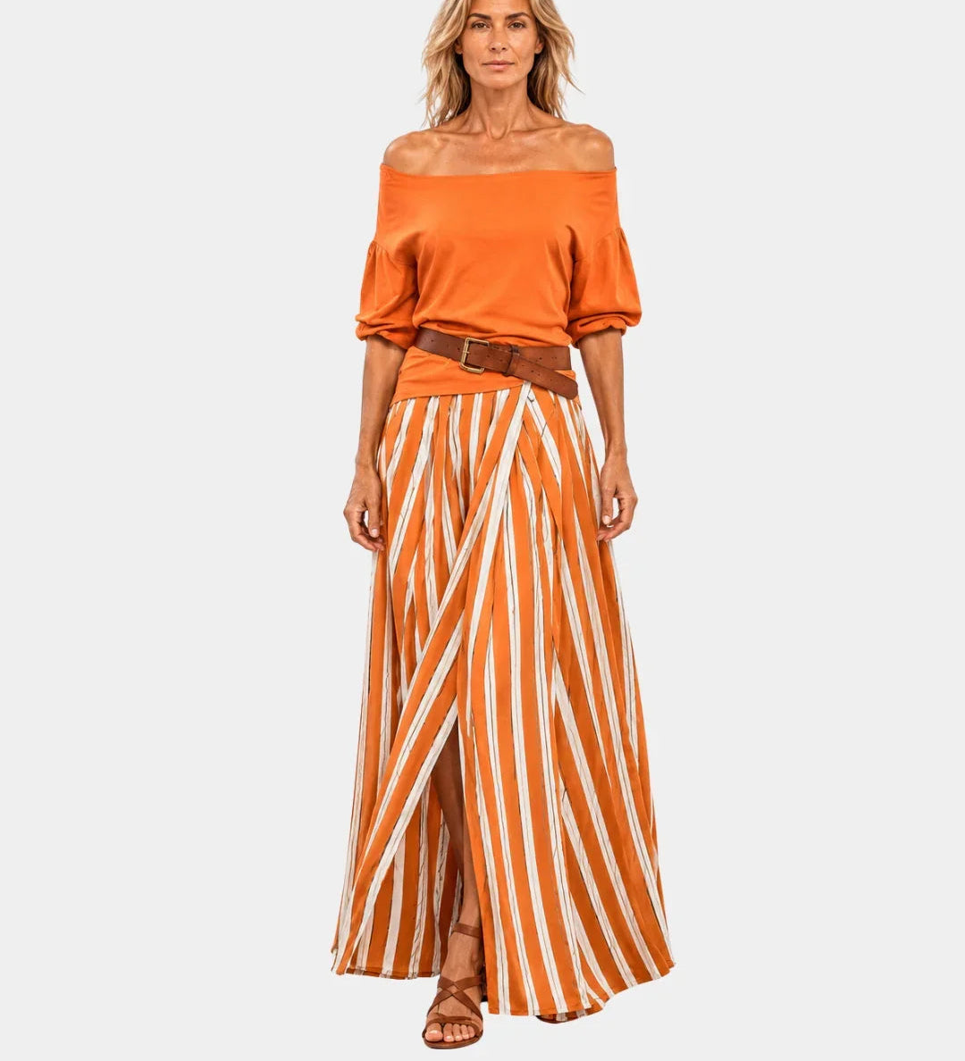 Étiennette | Mediterranean style blouse and skirt set