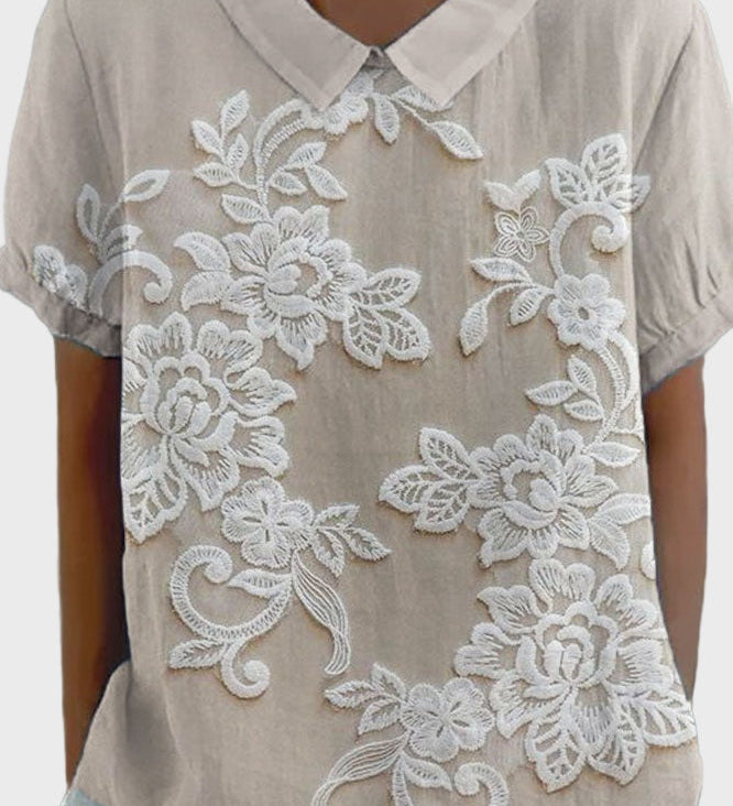 Lily Blouse with Collar