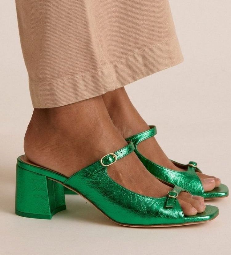 Thick-heeled open-toe sandals with colorful straps