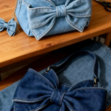 Lilja - Retro Bag with Bow