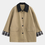 Jasélie | Buttoned Jacket with Contrasting Details