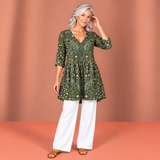Cecelia | Long Blouse with V-Neck