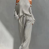 Saara - Modern Knit and Linen Set