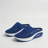 Compa™ orthopedic wedge sandals